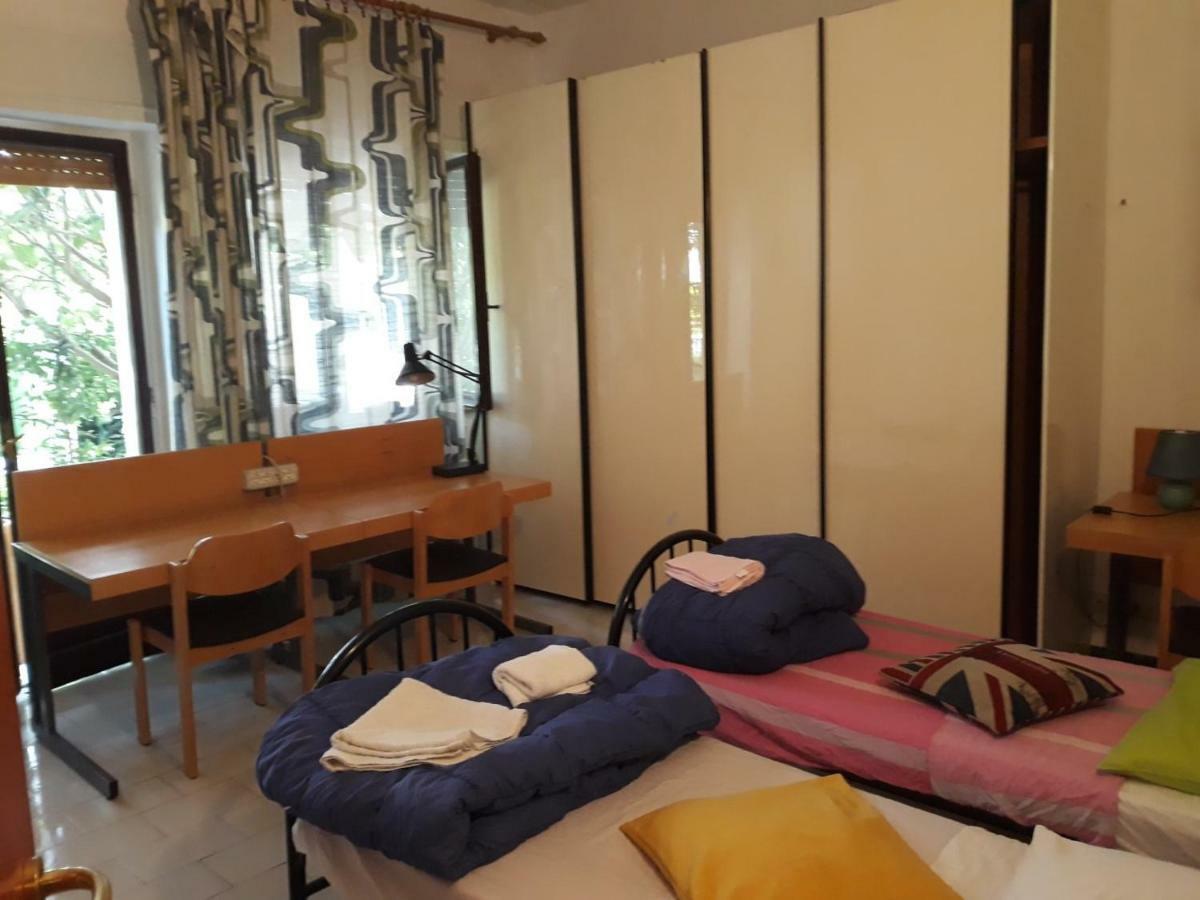 Отель Bed In Siena Tognazza Экстерьер фото
