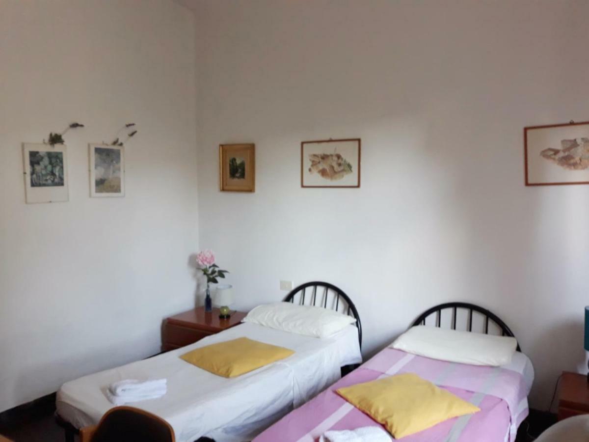 Отель Bed In Siena Tognazza Экстерьер фото